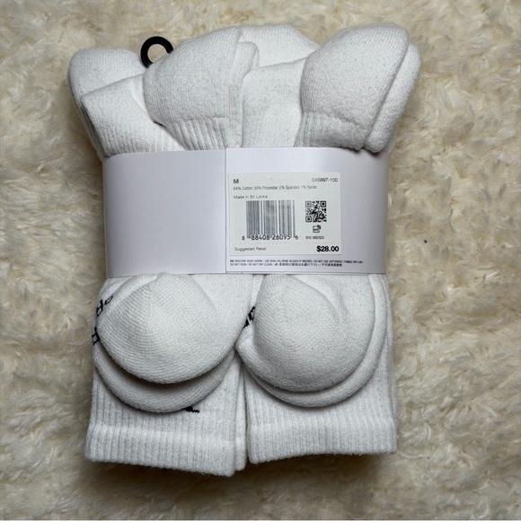 Nike New White Crew Socks Pack Size M - Picture 2 of 3